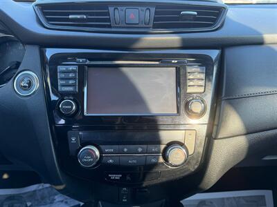 2017 Nissan Rogue S   - Photo 14 - Jonestown, PA 17038