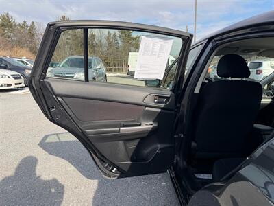 2016 Subaru Impreza 2.0i Premium - Photo 11 - Jonestown, PA 17038