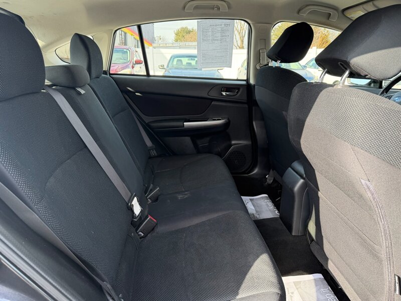 2016 Subaru Impreza 2.0i Premium - Photo 14 - Jonestown, PA 17038