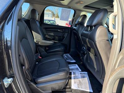 2012 GMC Acadia Denali   - Photo 15 - Jonestown, PA 17038