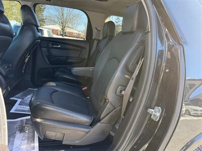 2012 GMC Acadia Denali   - Photo 11 - Jonestown, PA 17038