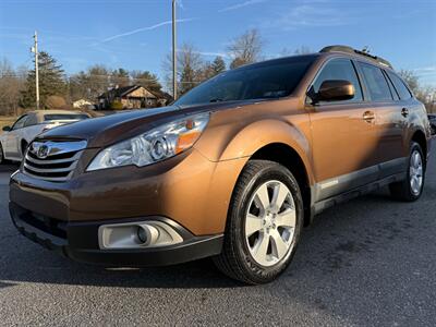 2011 Subaru Outback 2.5i Premium - Photo 2 - Jonestown, PA 17038