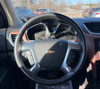 2016 Chevrolet Traverse LT   - Photo 16 - Jonestown, PA 17038