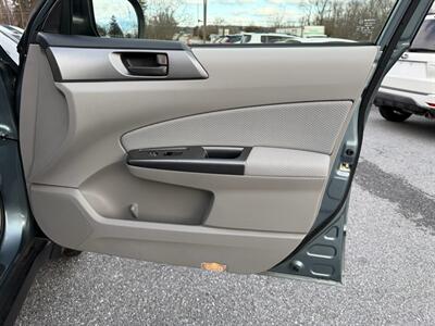 2013 Subaru Forester 2.5X   - Photo 16 - Jonestown, PA 17038