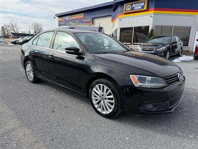 2011 Volkswagen Jetta SEL PZEV   - Photo 4 - Jonestown, PA 17038