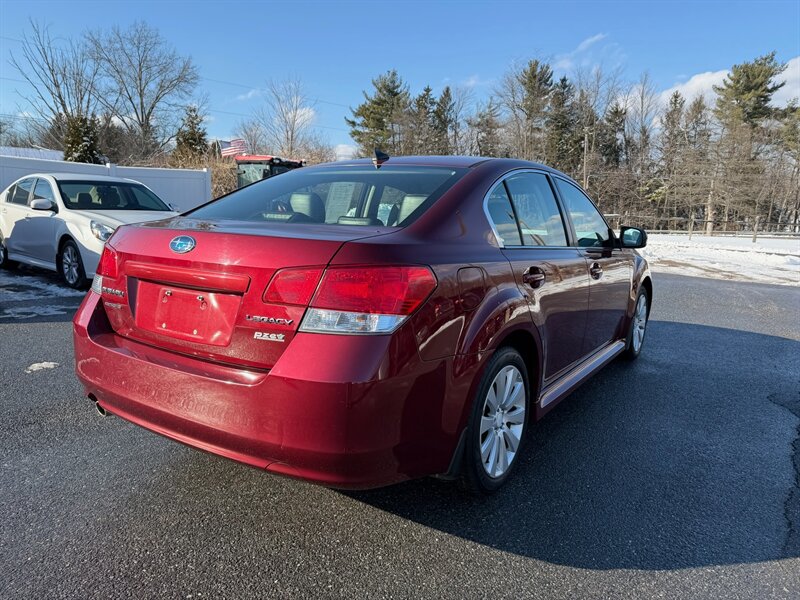 2011 Subaru Legacy 2.5i Limited - Photo 6 - Jonestown, PA 17038