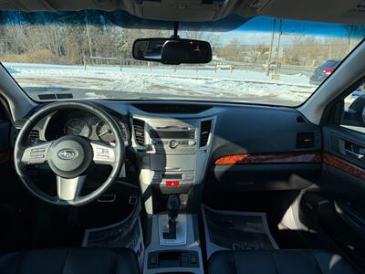 2011 Subaru Legacy 2.5i Limited - Photo 22 - Jonestown, PA 17038
