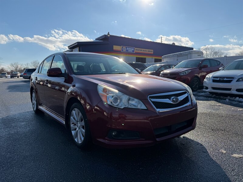 2011 Subaru Legacy 2.5i Limited - Photo 4 - Jonestown, PA 17038