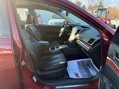 2011 Subaru Legacy 2.5i Limited - Photo 18 - Jonestown, PA 17038