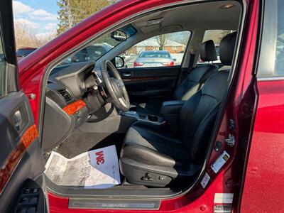 2011 Subaru Legacy 2.5i Limited - Photo 8 - Jonestown, PA 17038