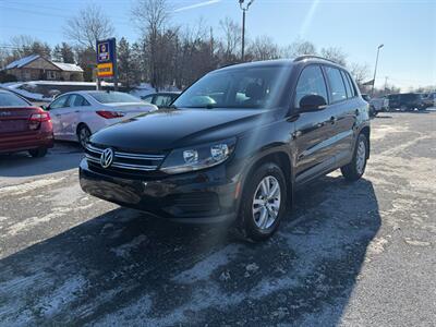 2015 Volkswagen Tiguan S 4Motion - Photo 2 - Jonestown, PA 17038