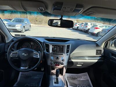 2014 Subaru Legacy 2.5i Sport   - Photo 16 - Jonestown, PA 17038