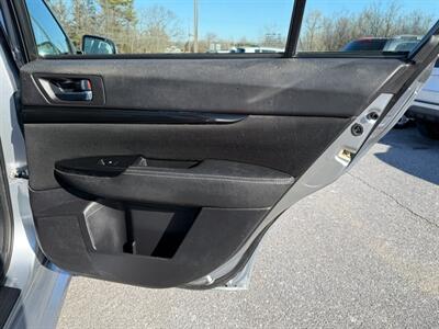 2014 Subaru Legacy 2.5i Sport   - Photo 14 - Jonestown, PA 17038