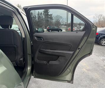 2015 Chevrolet Equinox LT - Photo 13 - Jonestown, PA 17038