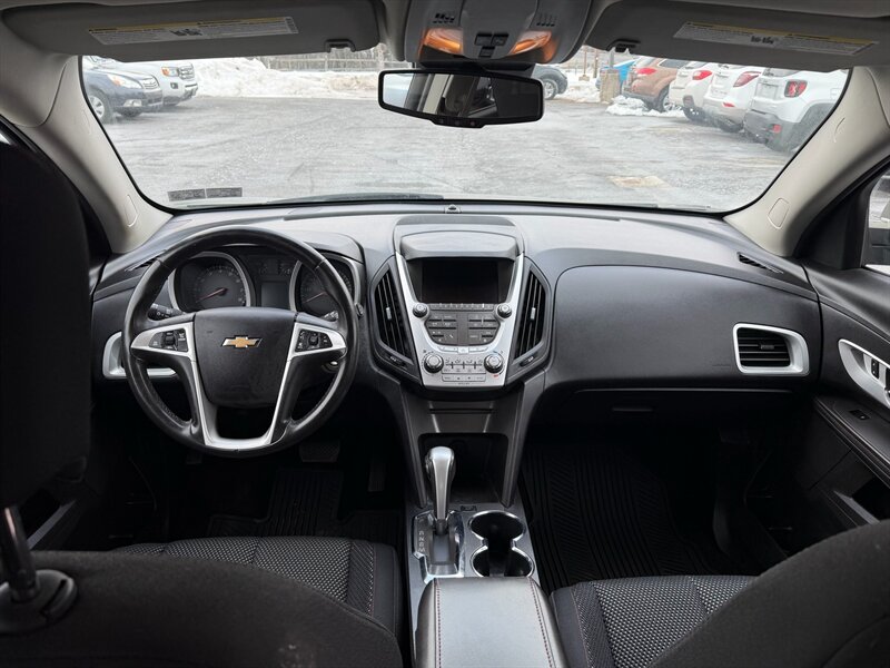 2015 Chevrolet Equinox LT - Photo 15 - Jonestown, PA 17038