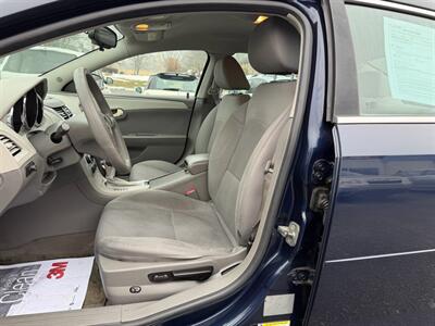 2012 Chevrolet Malibu LT - Photo 9 - Jonestown, PA 17038