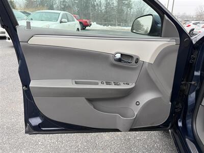 2012 Chevrolet Malibu LT - Photo 10 - Jonestown, PA 17038