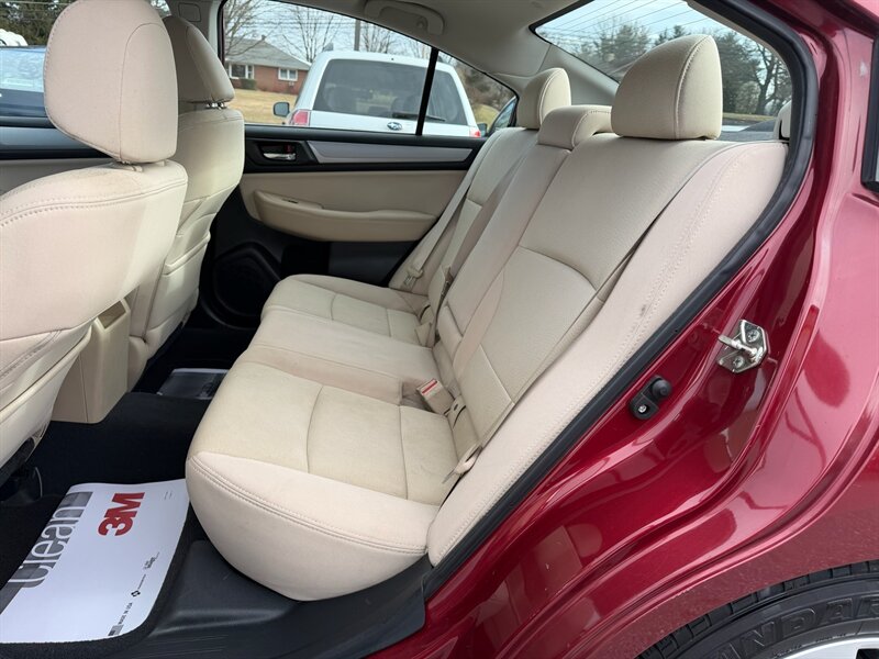2016 Subaru Legacy 2.5i Premium - Photo 10 - Jonestown, PA 17038
