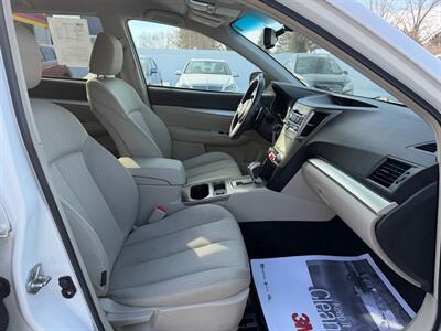 2011 Subaru Outback 2.5i Premium - Photo 18 - Jonestown, PA 17038