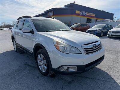 2011 Subaru Outback 2.5i Premium - Photo 4 - Jonestown, PA 17038