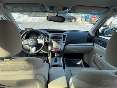 2011 Subaru Outback 2.5i Premium - Photo 16 - Jonestown, PA 17038