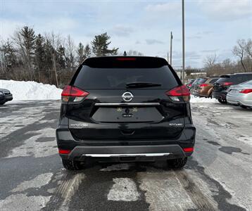 2018 Nissan Rogue S   - Photo 7 - Jonestown, PA 17038