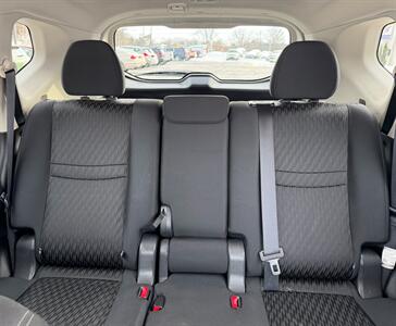 2018 Nissan Rogue S   - Photo 11 - Jonestown, PA 17038