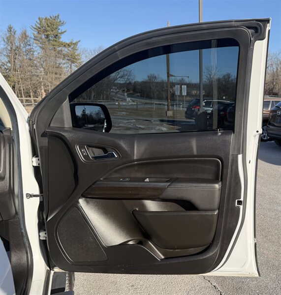 2018 GMC Canyon All Terrain - Photo 16 - Jonestown, PA 17038