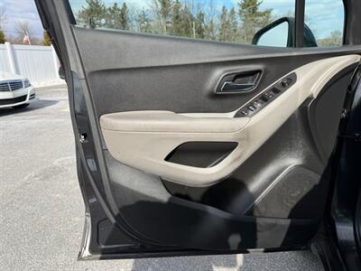 2016 Chevrolet Trax LT - Photo 10 - Jonestown, PA 17038