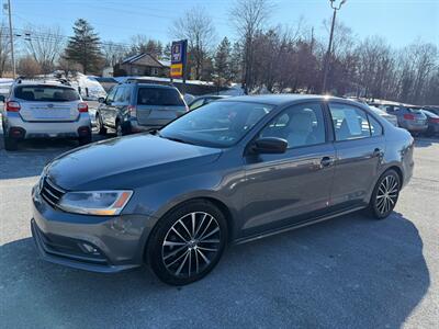 2016 Volkswagen Jetta 1.8T Sport   - Photo 2 - Jonestown, PA 17038