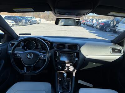 2016 Volkswagen Jetta 1.8T Sport   - Photo 16 - Jonestown, PA 17038