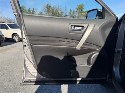 2015 Nissan Rogue Select S - Photo 9 - Jonestown, PA 17038