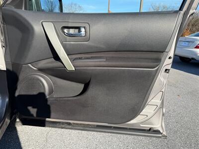 2015 Nissan Rogue Select S - Photo 22 - Jonestown, PA 17038