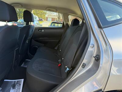 2015 Nissan Rogue Select S - Photo 12 - Jonestown, PA 17038