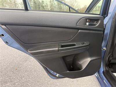 2014 Subaru Impreza 2.0i Premium   - Photo 12 - Jonestown, PA 17038