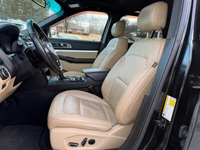 2016 Ford Explorer XLT   - Photo 9 - Jonestown, PA 17038