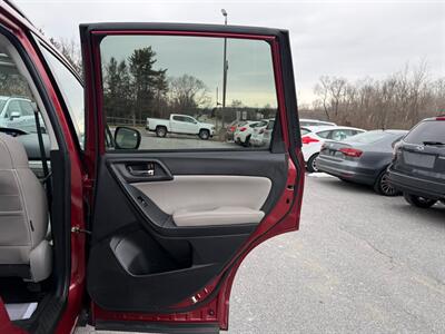2015 Subaru Forester 2.5i Limited   - Photo 13 - Jonestown, PA 17038