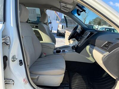 2014 Subaru Legacy 2.5i Premium   - Photo 23 - Jonestown, PA 17038