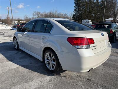 2014 Subaru Legacy 2.5i Premium   - Photo 8 - Jonestown, PA 17038