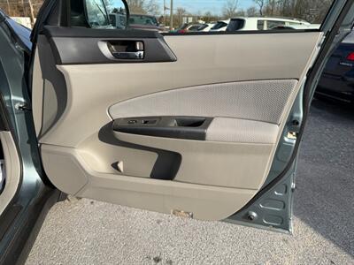2013 Subaru Forester 2.5X Premium   - Photo 20 - Jonestown, PA 17038