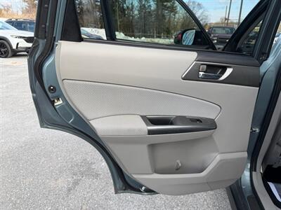 2013 Subaru Forester 2.5X Premium   - Photo 11 - Jonestown, PA 17038