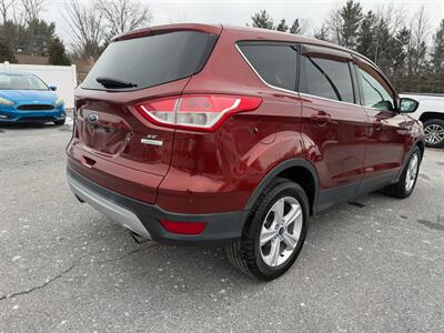 2014 Ford Escape SE   - Photo 6 - Jonestown, PA 17038