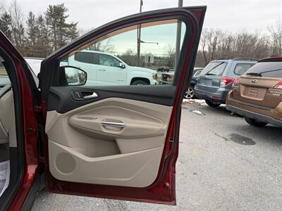 2014 Ford Escape SE   - Photo 19 - Jonestown, PA 17038