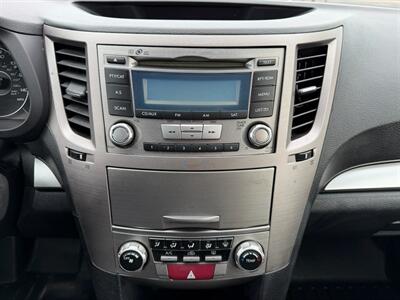 2012 Subaru Outback 2.5i Premium   - Photo 19 - Jonestown, PA 17038