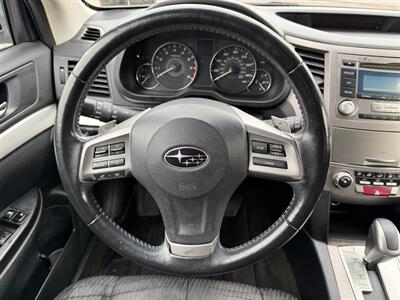 2012 Subaru Outback 2.5i Premium   - Photo 18 - Jonestown, PA 17038