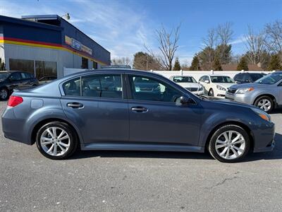 2013 Subaru Legacy 2.5i Limited   - Photo 5 - Jonestown, PA 17038
