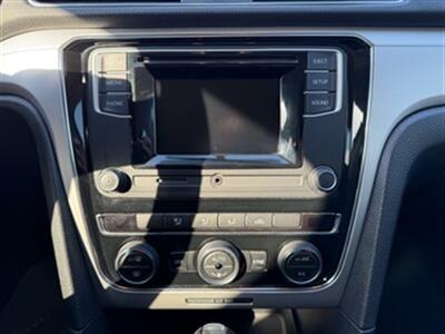 2016 Volkswagen Passat 1.8T S   - Photo 15 - Jonestown, PA 17038