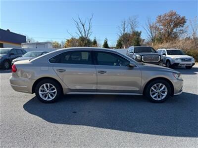 2016 Volkswagen Passat 1.8T S   - Photo 5 - Jonestown, PA 17038