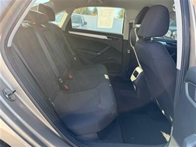 2016 Volkswagen Passat 1.8T S   - Photo 16 - Jonestown, PA 17038