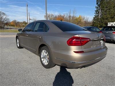 2016 Volkswagen Passat 1.8T S   - Photo 8 - Jonestown, PA 17038
